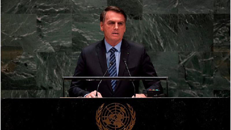 Na ONU, Bolsonaro se divide entre tentativa de mudar imagem internacional e acenos a eleitorado fiel - AFP