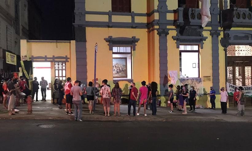 Uberaba: movimentos protestam contra medalhas para Zema e Bolsonaro - WhatsApp/Divulgação