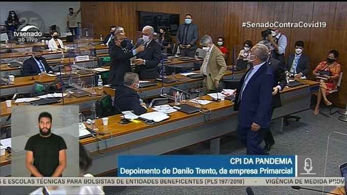 'Vagabundo', 'ladrão': CPI tem bate-boca intenso entre Renan e Jorginho - TV Senado/Reprodução