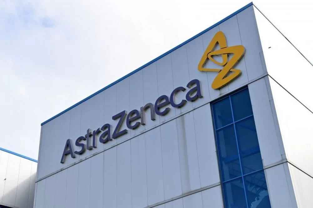 Medicamento da AstraZeneca reduz casos graves da Covid em teste de fase 3 - AFP / Paul ELLIS