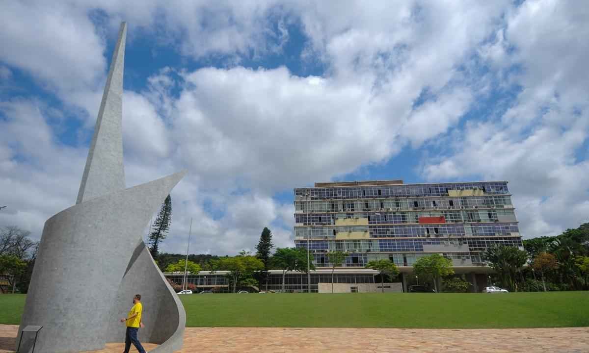 Com regime híbrido, UFMG retoma aulas presenciais nesta quarta (13/10) - Leandro Couri/EM/D.A Press 