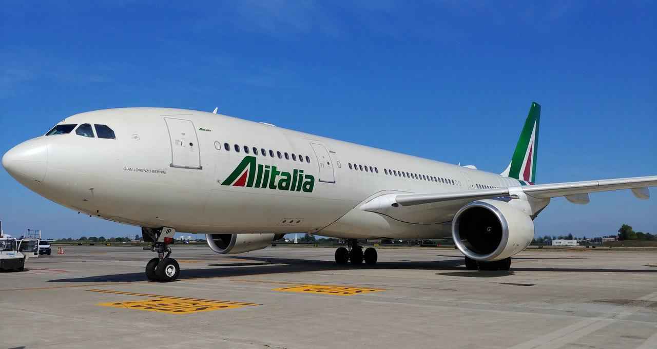 Companhia aérea Alitalia encerra atividades após 74 anos - Andrea Tavoni