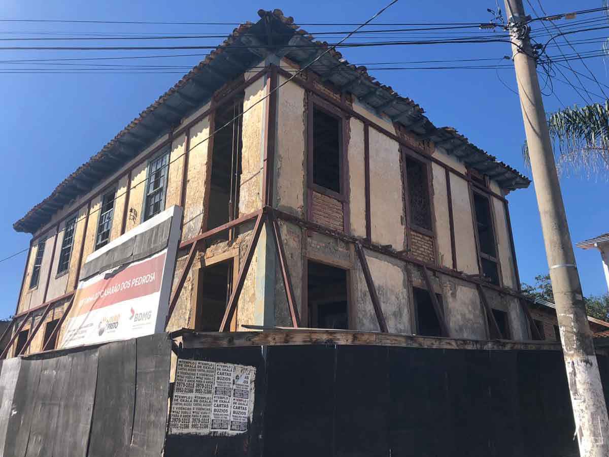 Recomeçam trabalhos de restauro do Solar Pedrosa, em Ouro Preto (MG) - Juarez Rodrigues/EM/D.A Press