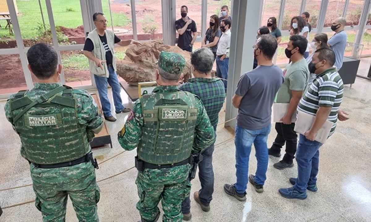 Uberaba se prepara para encontrar mais fósseis de dinossauros -  Elioenai Amuy/UFTM