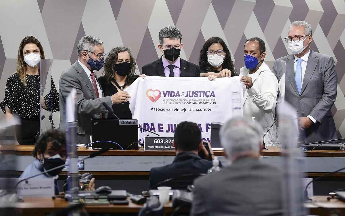 CPI: familiares relatam a dor da perda entre as 600 mil vítimas da COVID-19 - Pedro França/Agência Senado