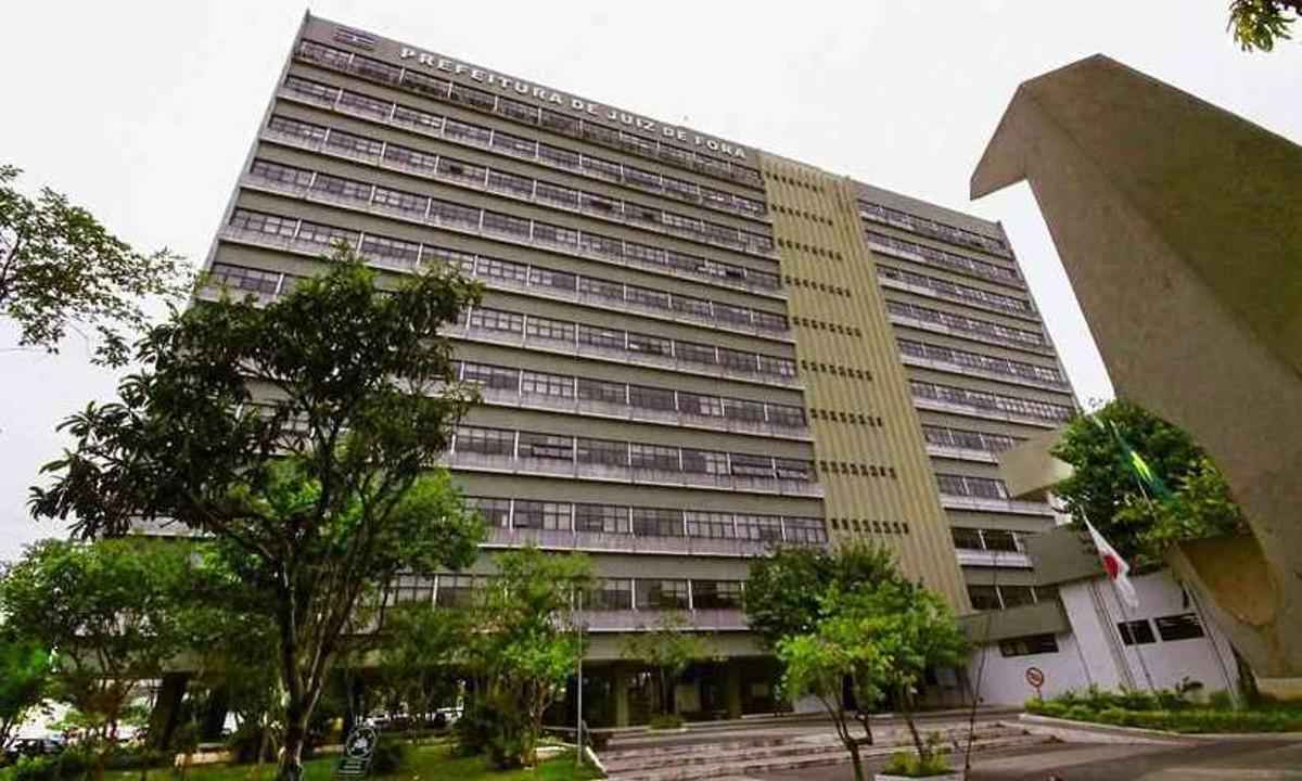 Lei que obriga afixação de placas contra discriminação é sancionada em JF - PJF/Divulgação