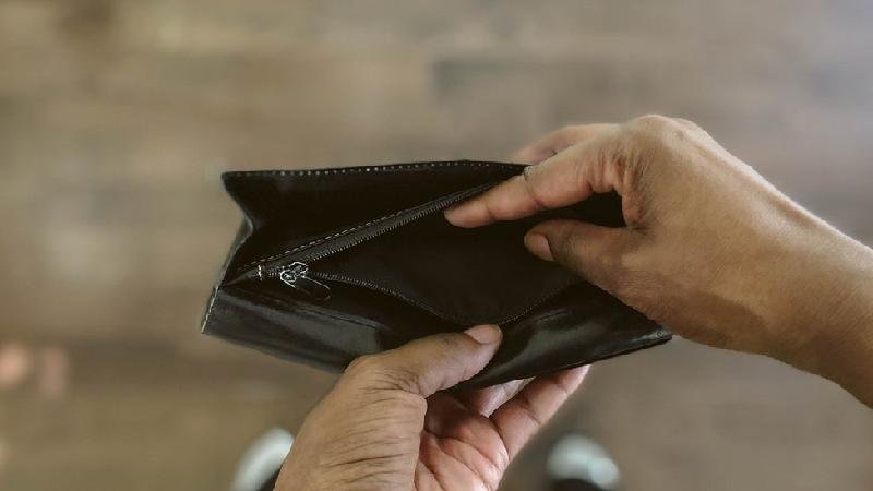 Como manobra do teto de gastos pode deixar brasileiros mais pobres - Getty Images
