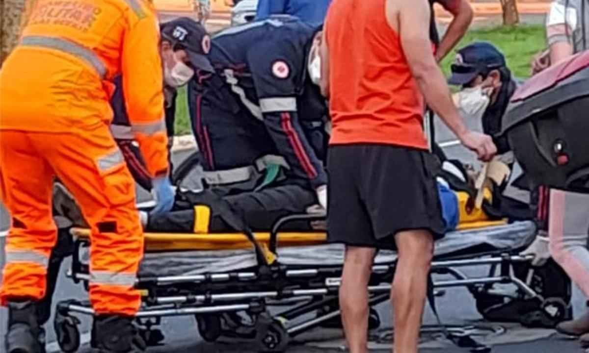 Polícia vai investigar morte de motociclista que saltou sobre elevação - WhatsApp/Divulgação