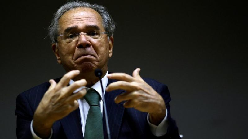 Fim do ministro liberal? Economistas veem guinada 'eleitoral' de Paulo Guedes - Reuters