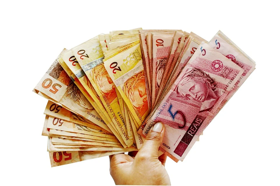 Governo de MG paga auxílio emergencial para nascidos em maio e junho - Pixabay