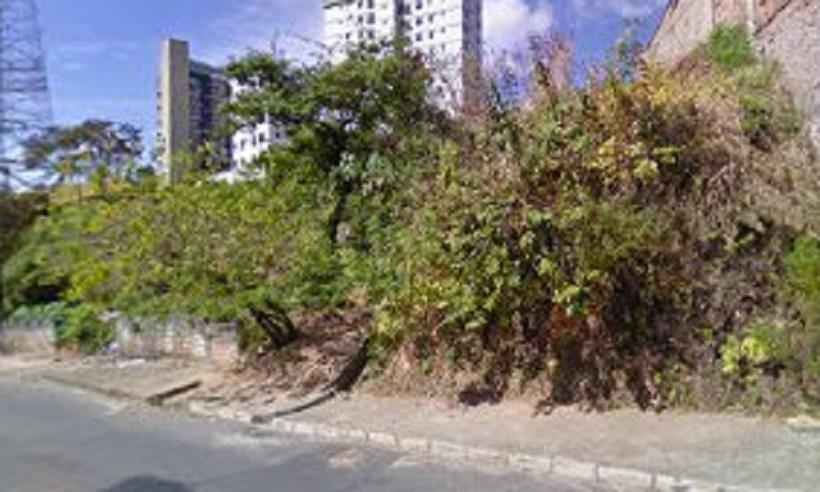Corpo de homem morto encontrado no Gutierrez pode ser de morador de rua - Google Street View/Reprodução 