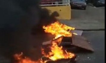 Manifestantes fecham avenida em protesto contra morte de criança - Redes sociais