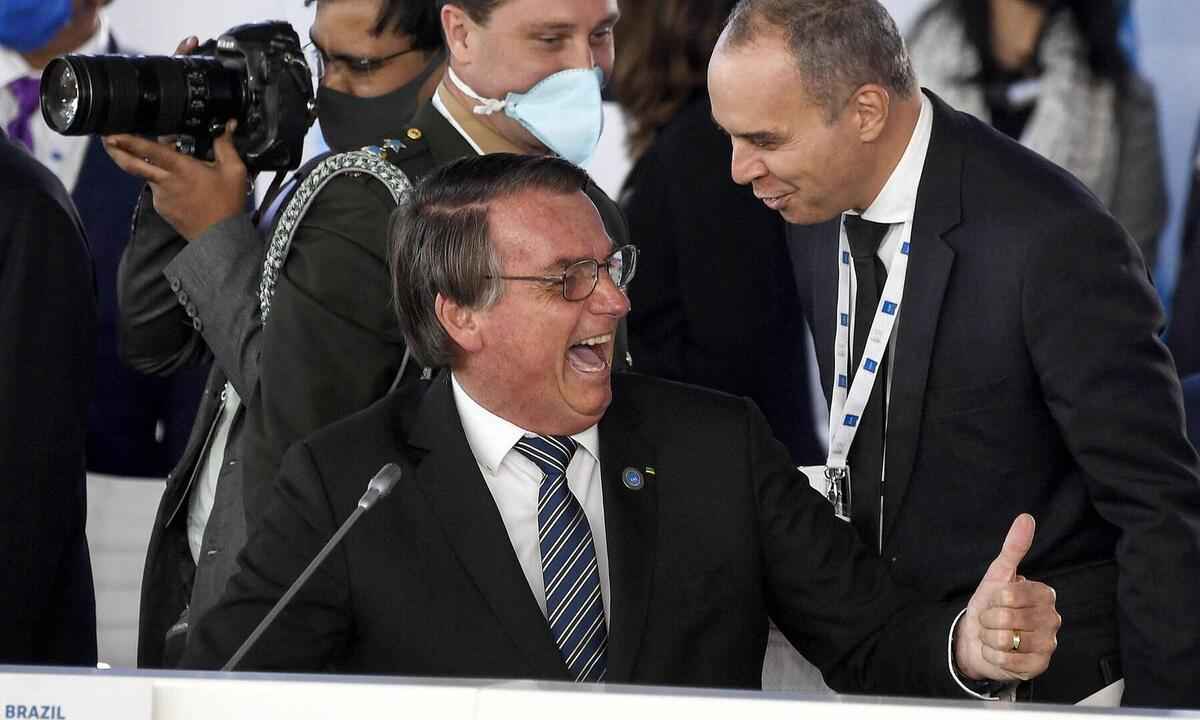 Em vídeo, Bolsonaro critica Petrobras em encontro do G20: 'É um problema' - WITT / POOL / AFP