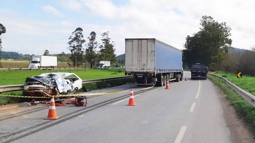 Acidentes deixam três mortos e sete feridos na Fernão Dias, no Sul de Minas - Polícia Rodoviária Federal