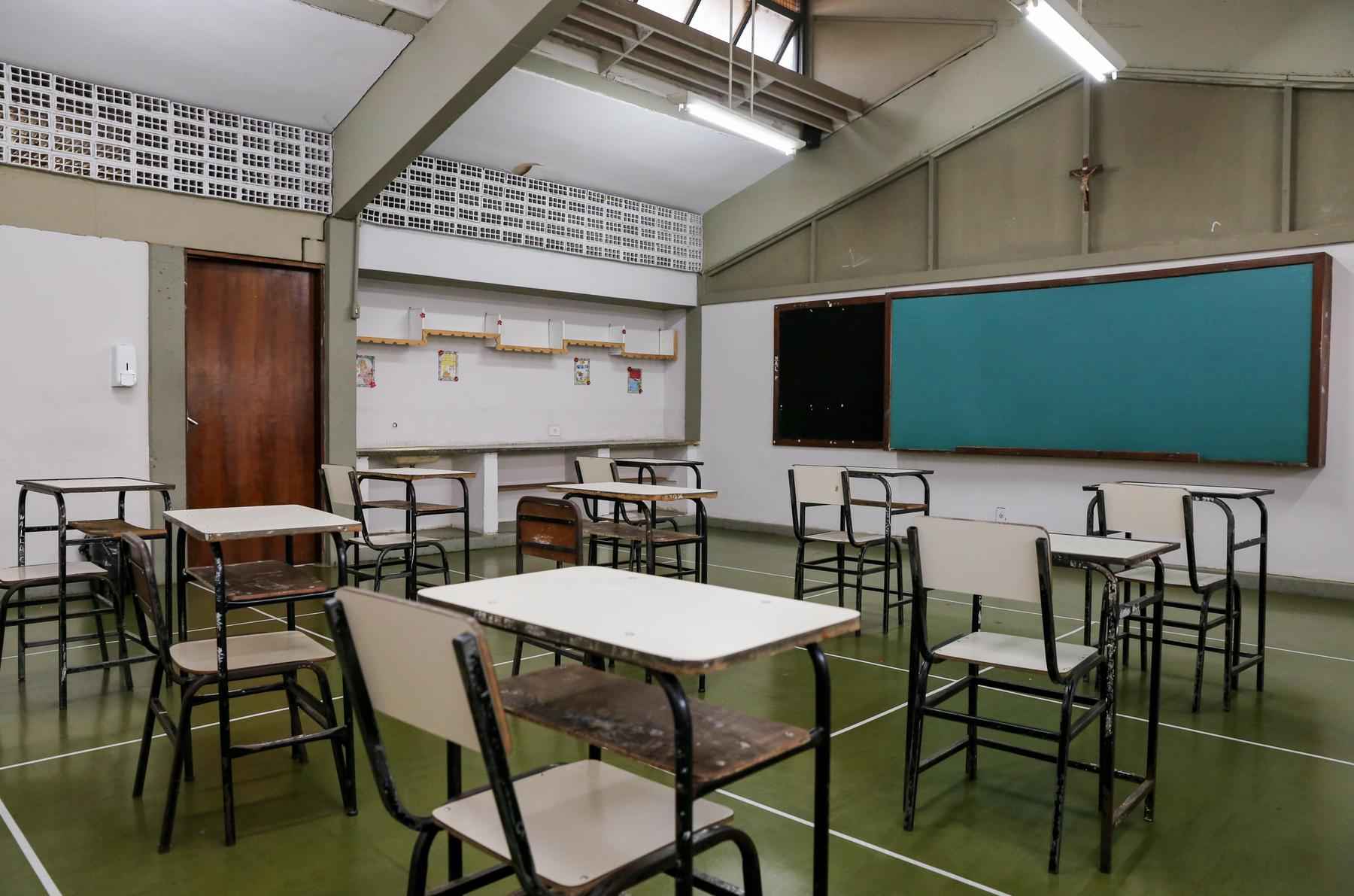 Patos de Minas adia obrigação de aula presencial em escolas municipais - Gil Leonardi / Imprensa MG