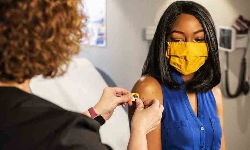 Pesquisa: vacina contra o HPV reduz câncer do colo do útero em quase 90% - CDC/Unsplash