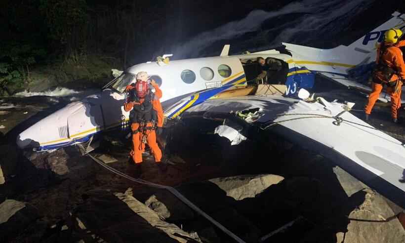 'É uma área que todos evitam voar', diz piloto sobre acidente de Marília - Corpo de Bombeiros de MG / Divulgação