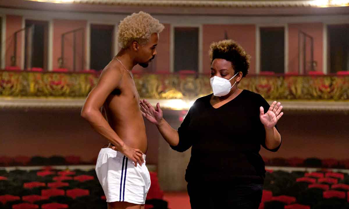'Ficções sônicas 02', o filme-peça de Grace Passô, estreia no YouTube - Rafael Salvador / Divulgação