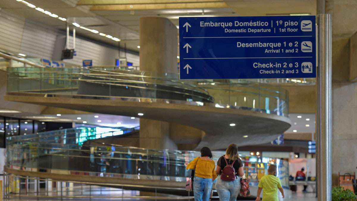 Reforma no Aeroporto de Confins provoca mudanças na sala de embarque - Aeroporto Internacional de Belo Horizonte