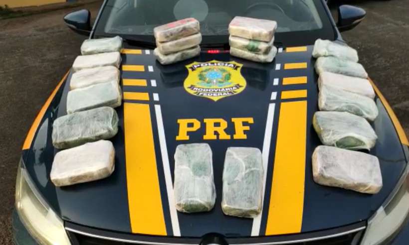 Motorista é detido na BR-262 com droga avaliada em mais de R$ 2,5 milhões - PRF/Divulgação