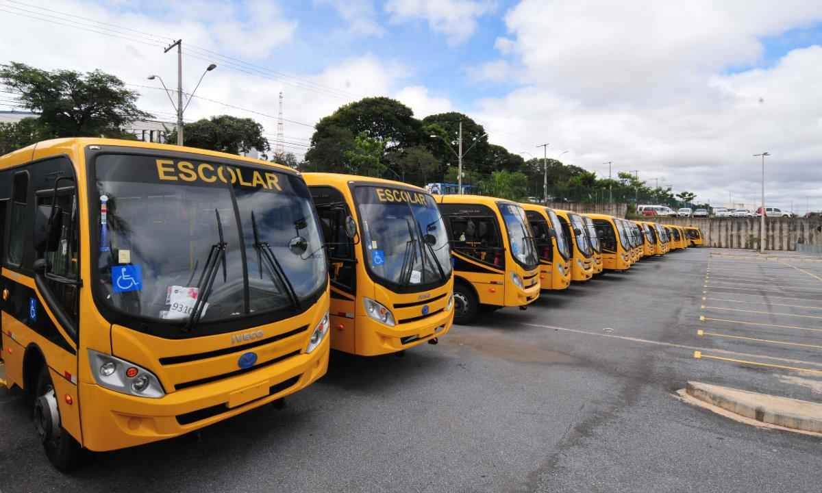 Prefeitura de Lagoa Santa interrompe transporte universitário gratuito - Ramon Lisboa/EM/D.A Press