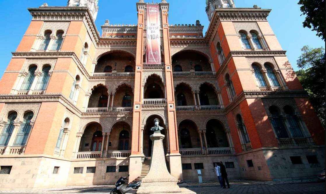 Fiocruz analisa dois casos suspeitos de vaca louca no Rio de Janeiro - Erasmo Salomão/Ministério da Saúde