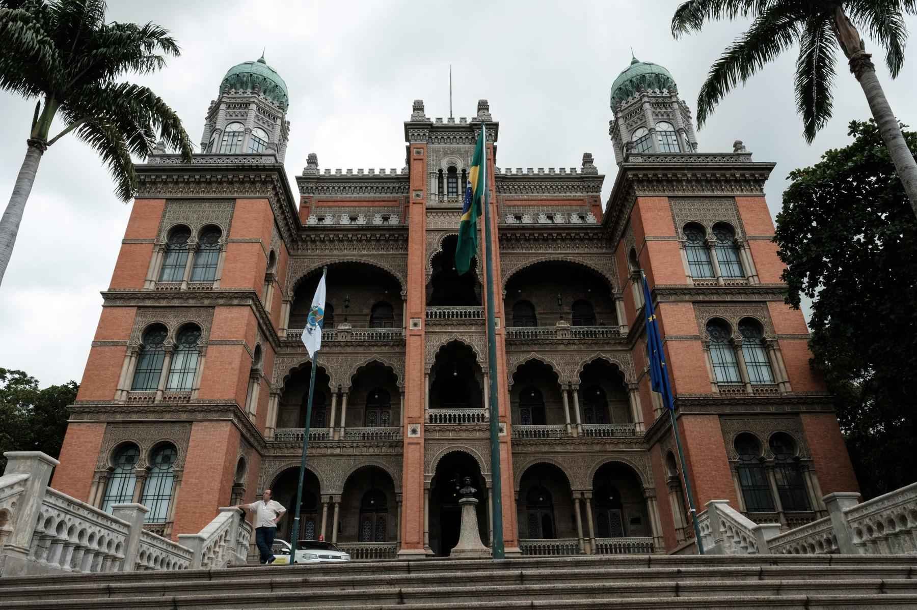 Fiocruz: casos suspeitos de pacientes da Baixada Fluminense não são 'vaca louca' - 2017.  / AFP / YASUYOSHI CHIBA