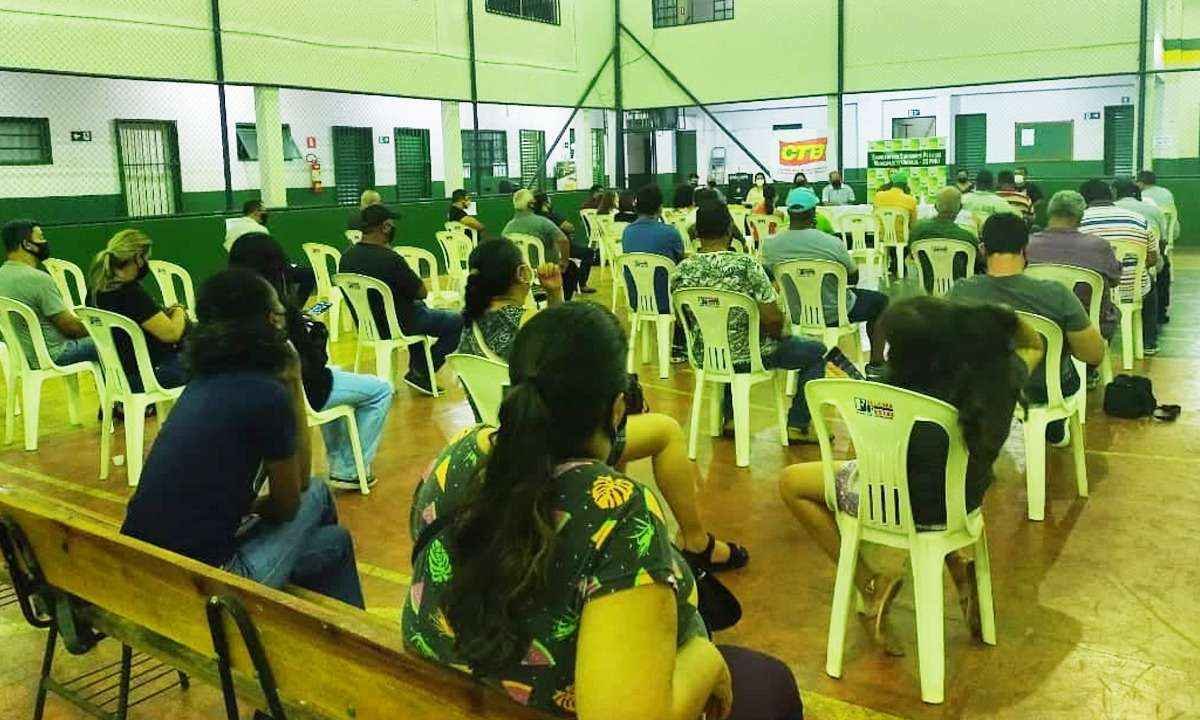 Servidores de Uberaba pedem aumento de 23% no salário e 40% no tíquete - Reprodução/SSPMU/Facebook