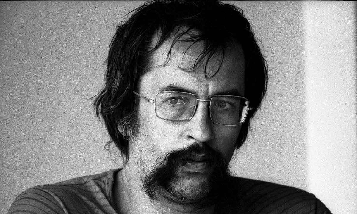 Tony Bellotto comenta obra de Leminski, e Malu Mader lê textos do poeta - TV Brasil/Divulgação