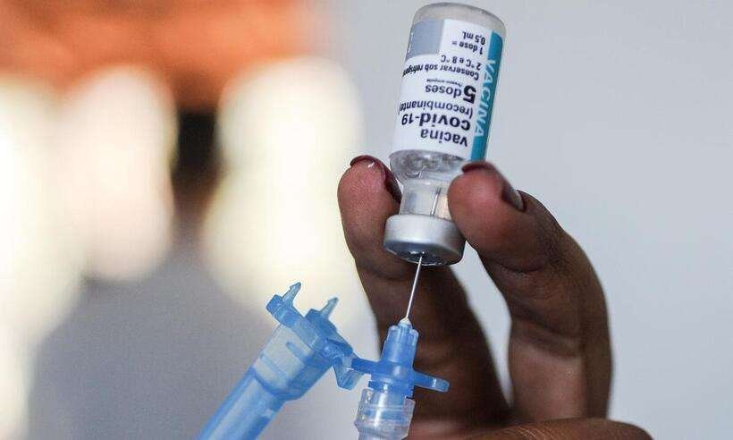 BH aplica 3ª dose em trabalhadores da saúde nesta terça; veja locais - Leandro Couri/EM/DA Press