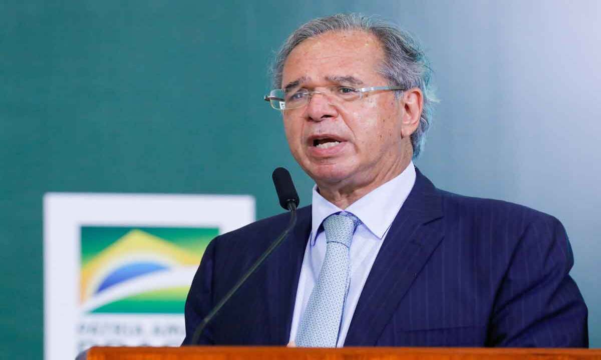 Paulo Guedes e o conflito entre ser ministro e ter offshore - ISAC NÓBREGA/PR
