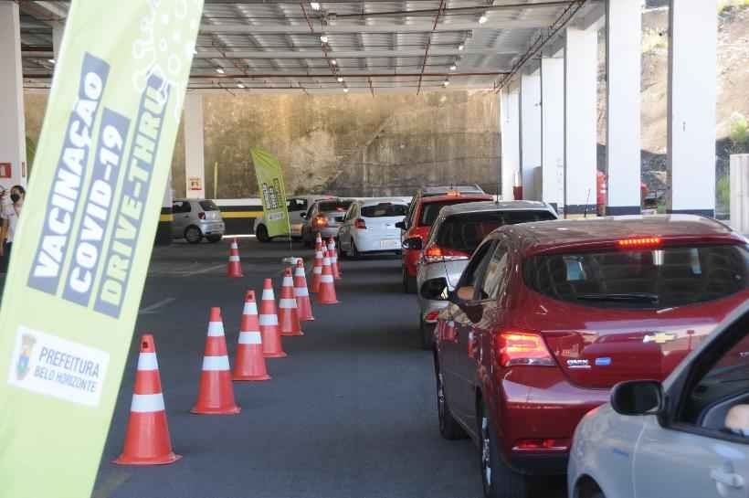 Trabalhadora que furou fila da vacina é demitida por justa causa em BH - Juarez Rodrigues/EM/D.A Press