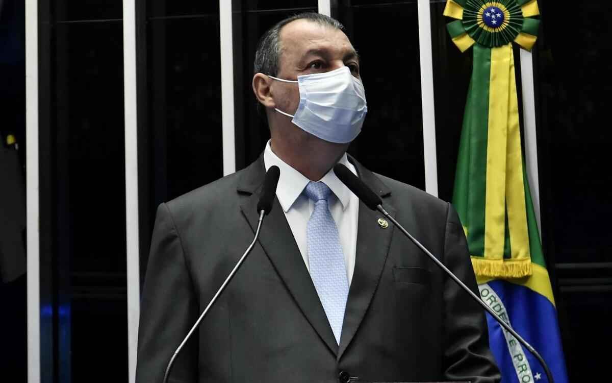 Aziz: 'Carlos Bolsonaro tem problemas íntimos pra resolver com ele' -  Waldemir Barreto/Agência Senado