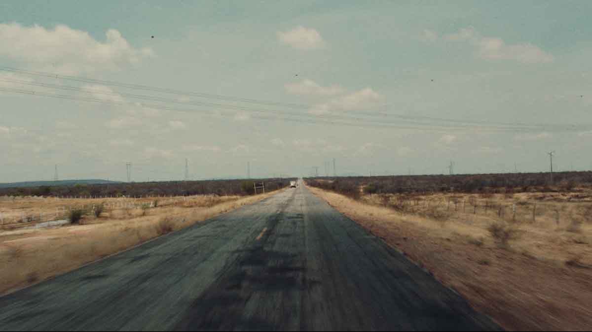 Aly Muritiba filma as estradas da vida em 'Deserto particular' - Divulgação