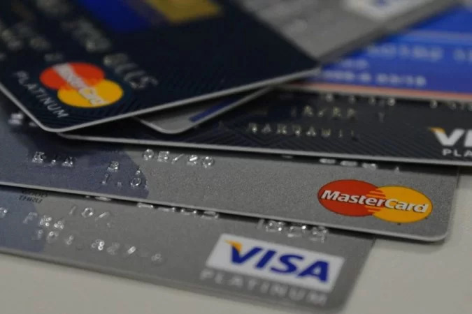 Taxas do cartão de crédito alcançam maior patamar desde agosto de 2017 - Marcello Casal Jr/Agência Brasil