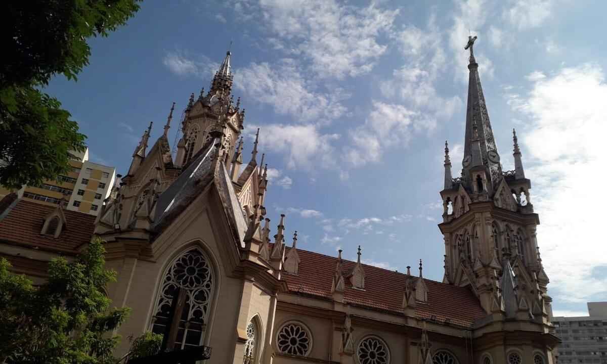 BH pode ter chuva forte nesta terça-feira (30/11) - Jair Amaral/EM/D.A Press