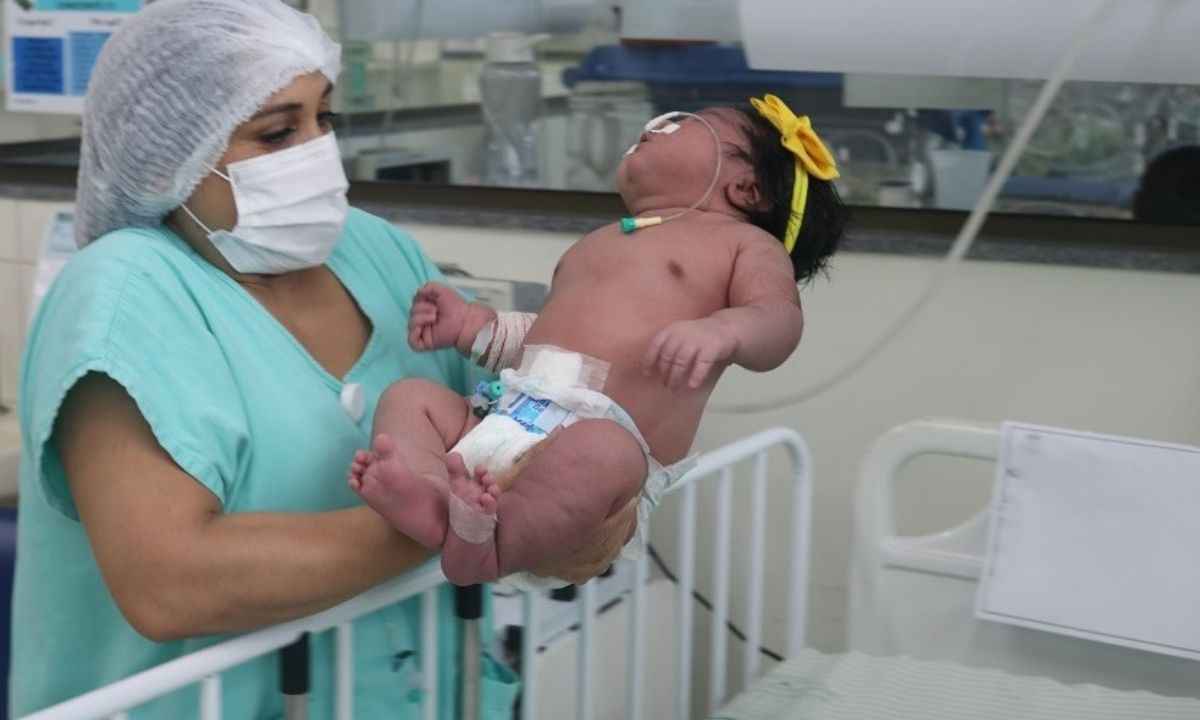 Mãe dá à luz bebê de 7 quilos, no Pará - Santa Casa do Pará/Reprodução