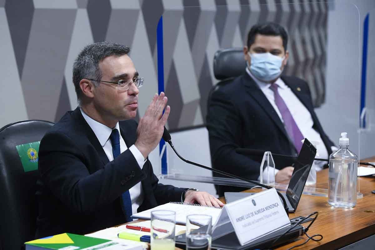 Mendonça vai julgar, no STF, com um olho na lei e outro no Criador - Marcos Oliveira/Agência Senado