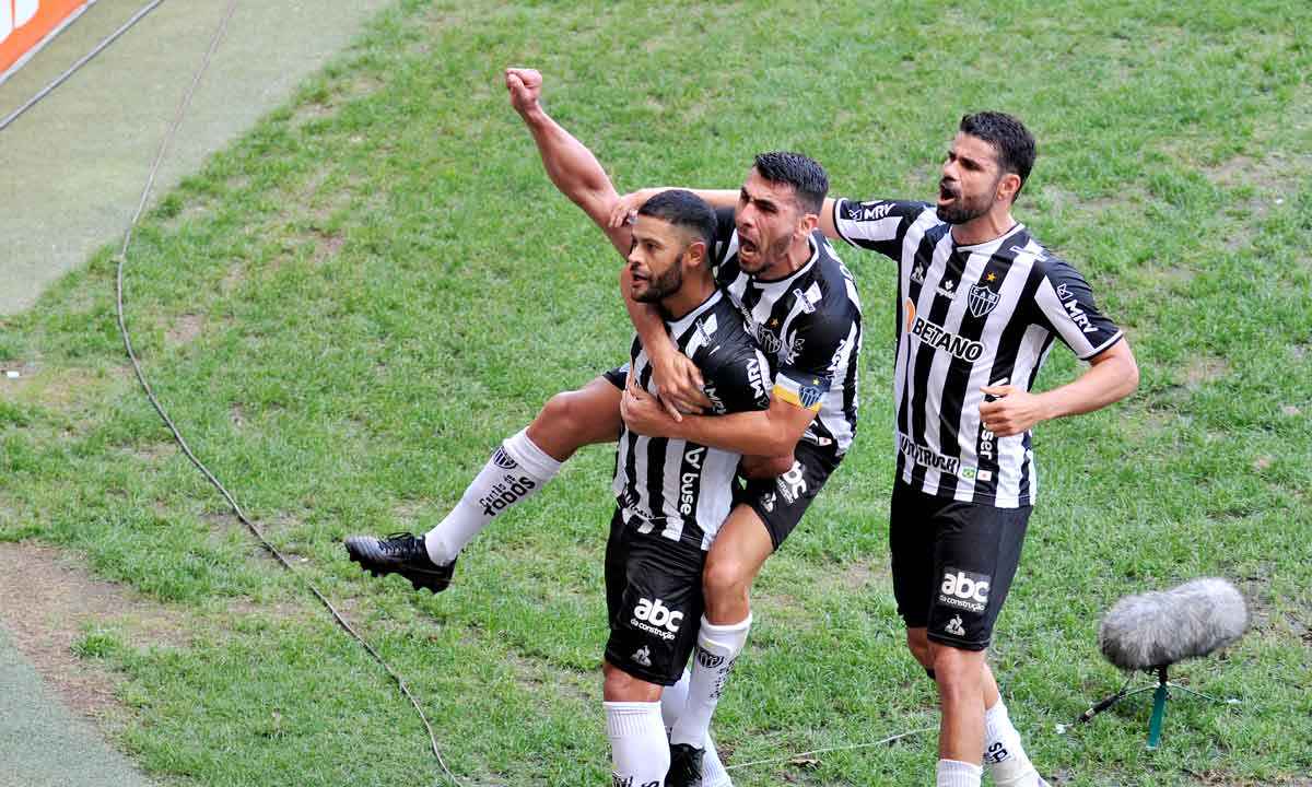 Se jogarem tudo que sabem, Galo e Hulk confirmam o título na Bahia - JUAREZ RODRIGUES/EM/D.A PRESS