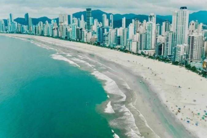 Veja como ficou a praia de Balneário Camboriú após alargamento  - Divulgação/Prefeitura de Balneário Camboriú