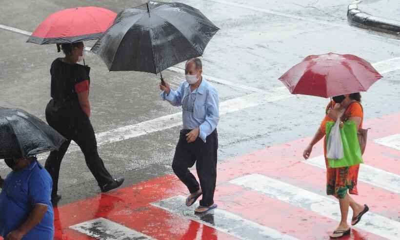 Previsão é de pancadas de chuva ao longo da madrugada em BH - Leandro Couri/EM/D.A Press.