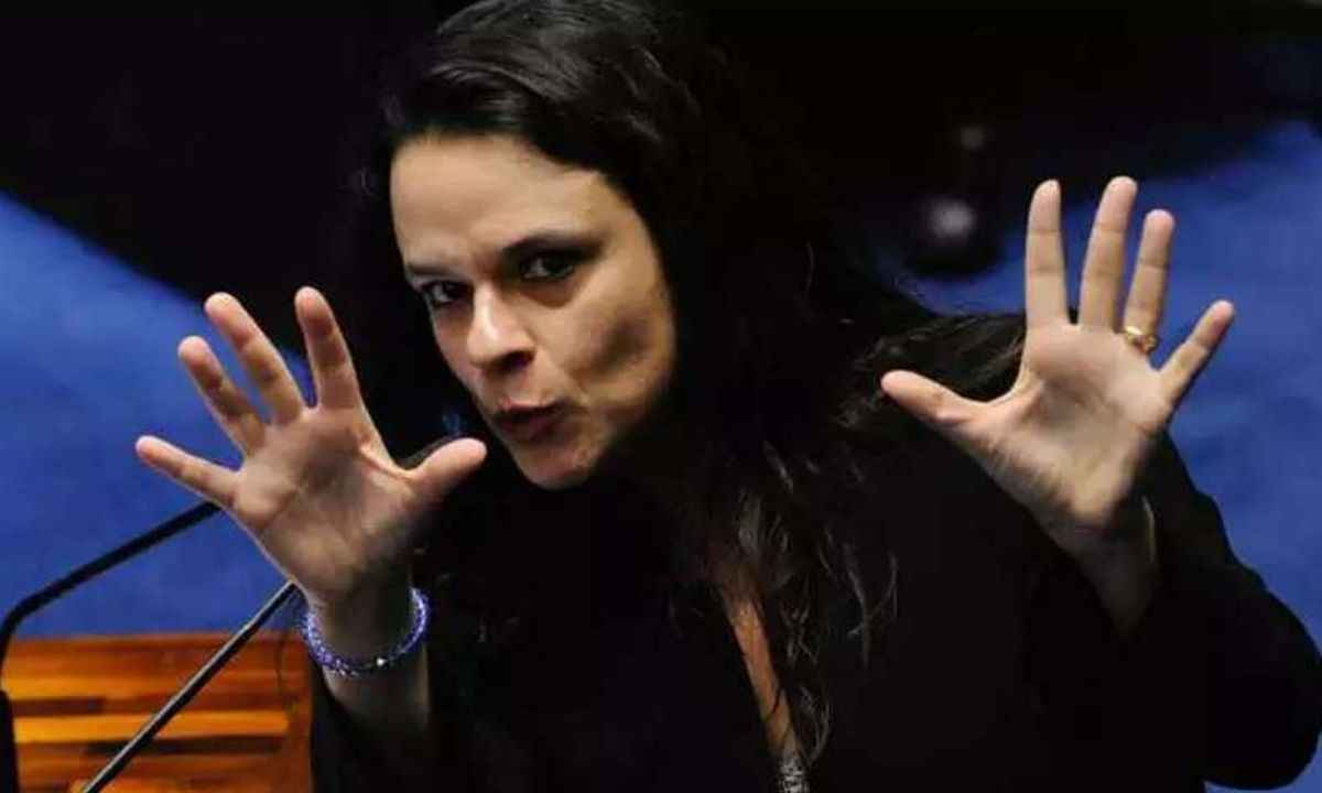 "Ambos são vaidosos", diz Janaina sobre relação de Moro e Bolsonaro - Edilson Rodrigues/Câmara dos Deputados