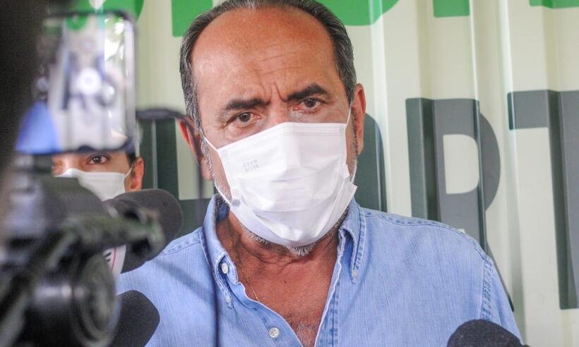 Kalil pede juízo à população para fugir da folia  - Leandro Couri/EM/D.A Press 