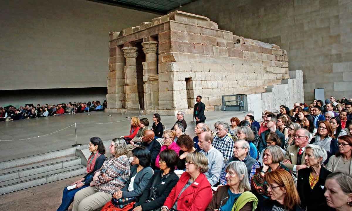 MET oculta nome de patrocinador implicado em escândalo industrial - KENA BETANCUR/AFP