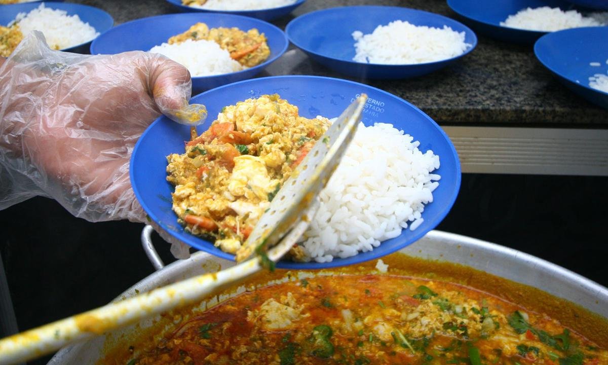 Empresa que fornece merenda escolar enfrenta greve e multa de R$ 150 mil - Creative/Commons/Divulgação