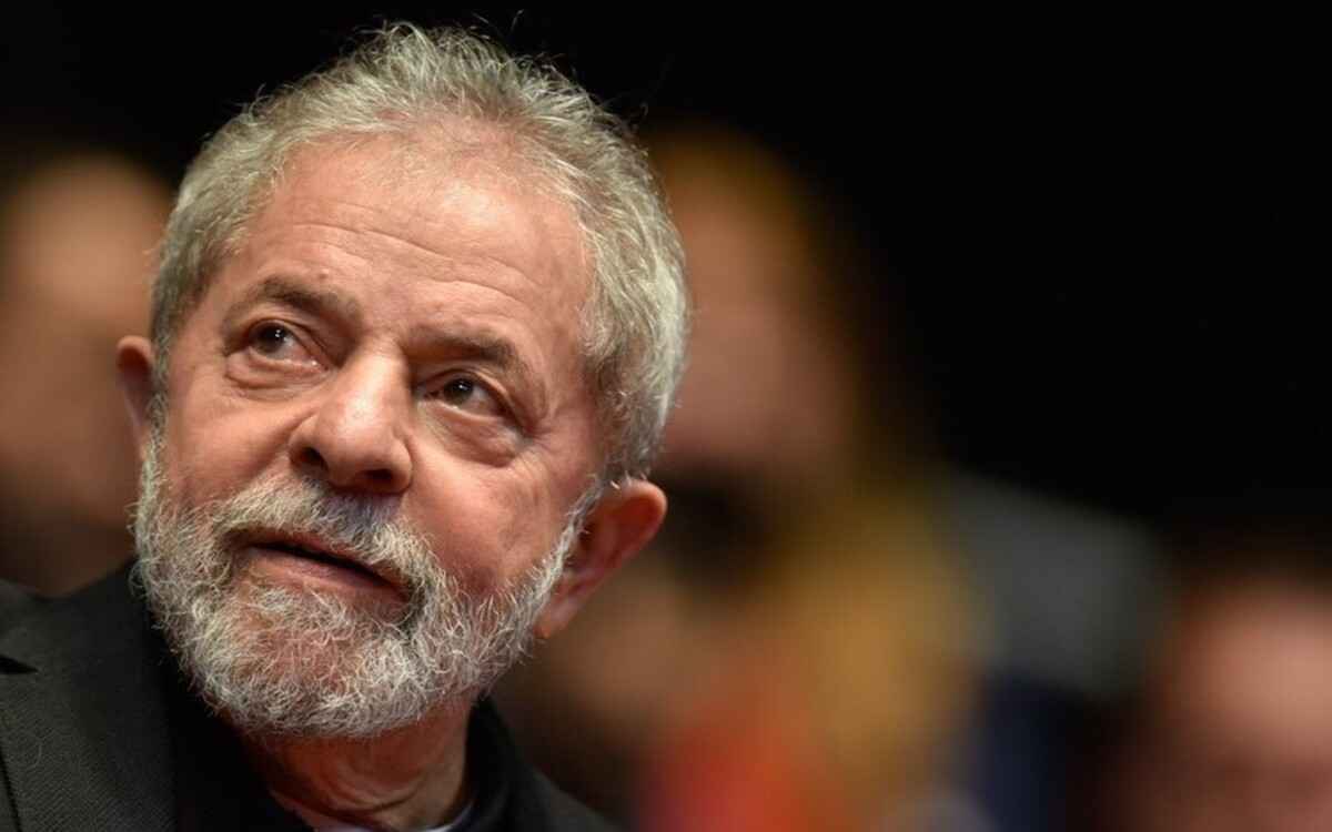 Pesquisa indica vitória de Lula no primeiro turno - Douglas Magno/AFP