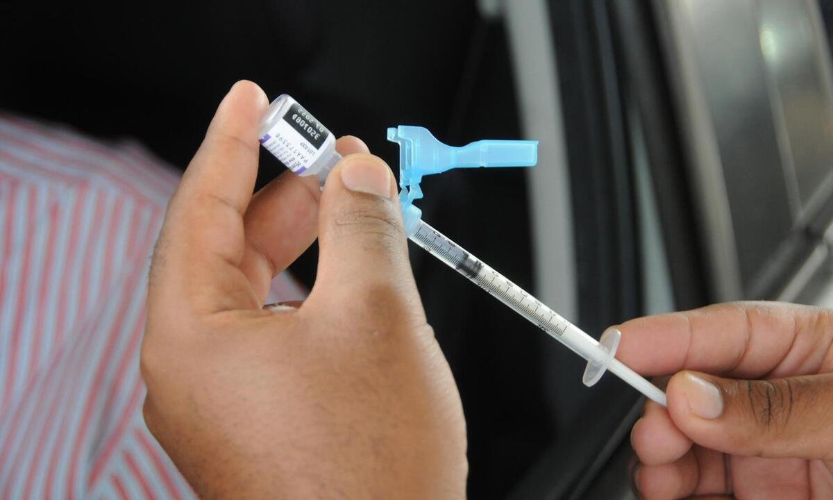 Belo Horizonte aplica segunda dose em quem tomou vacina da Janssen - Juarez Rodrigues/EM/D.A Press