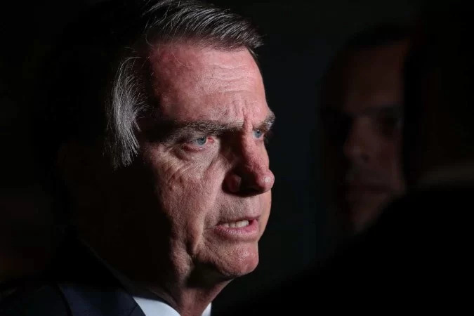 Várias pontas soltas ameaçam eleição de Bolsonaro em 2022  - Isac Nóbrega/PR