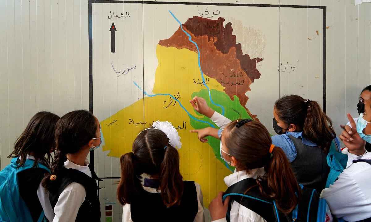 Duas empresas chinesas construirão 1.000 escolas no Iraque - Ismael ADNAN/AFP