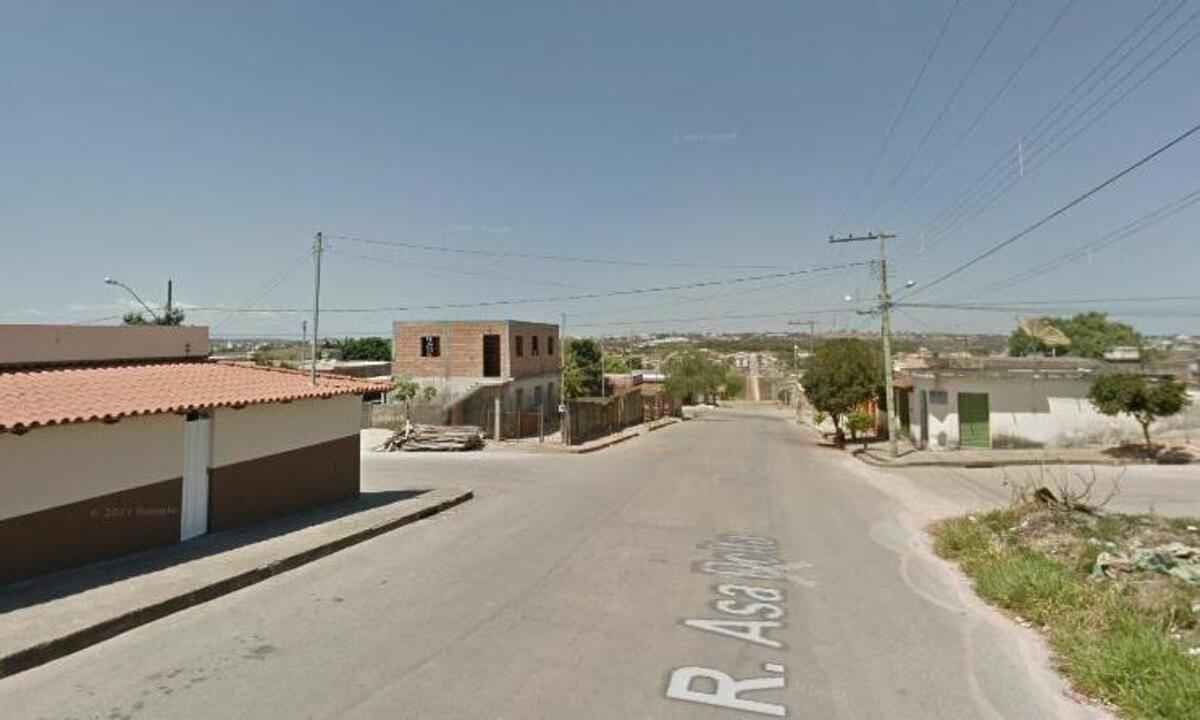 Jovem denuncia namorado por estupro e é encontrada desmaiada em Divinópolis - Google Street View/Reprodução 
